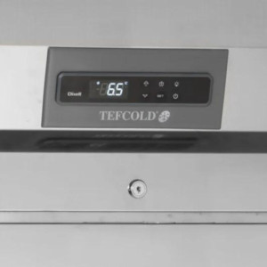 Hladilna omara iz nerjavečega jekla GN 2/1 - 2 steklena vrata 1325L TEFCOLD
