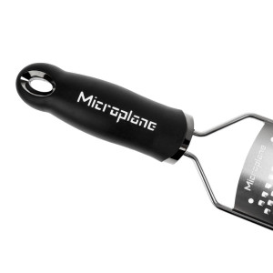 Microplane Coarse Grater in Stainless Steel: Performance and Quality