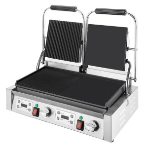 Grill z dvojnim gladkim stikom na levi in rebrastim na desni - Buffalo