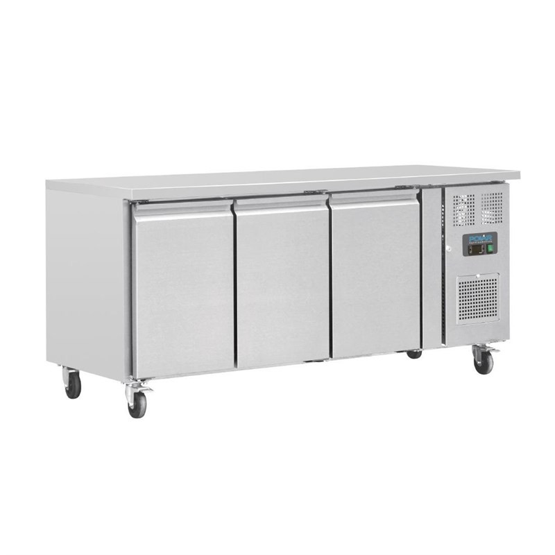 Pozitivna hladilna miza s 3 vrati serije U 417L - Polar Pozitivna hladilna miza s 3 vrati serije U 417L - Polar