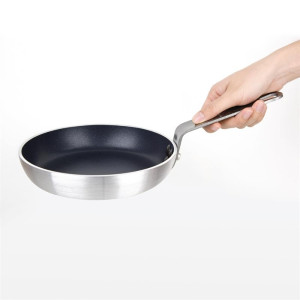 Teflonska nelepljiva aluminijasta ponev 200mm - Gastronoble