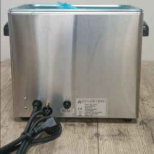 Kuhalnik za jajca Dynasteel - 8 jajc: profesionalno kuhanje