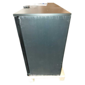 Hladilna zadnja plošča - 3 steklena nihajna vrata - 328 L - Dynasteel