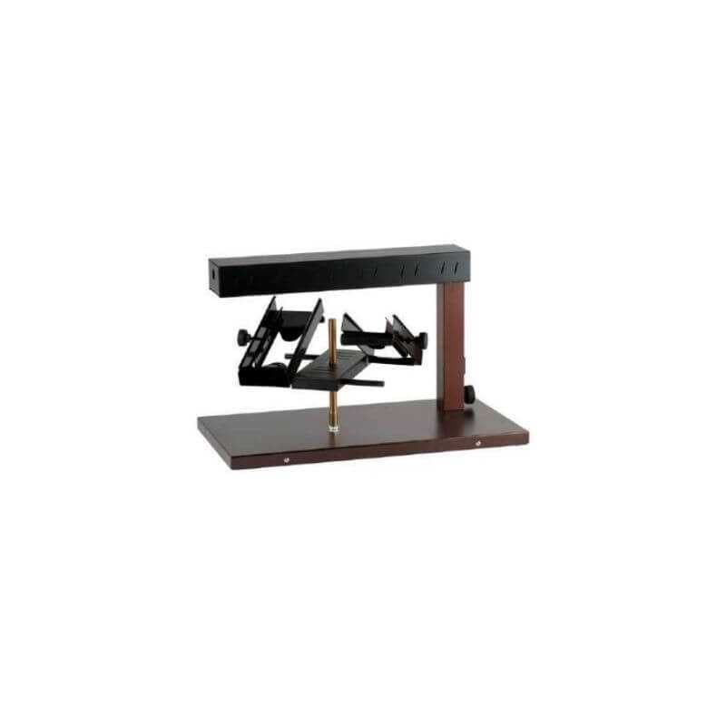 Tradicionalni aparat za raclette - 2 polovici hlebca