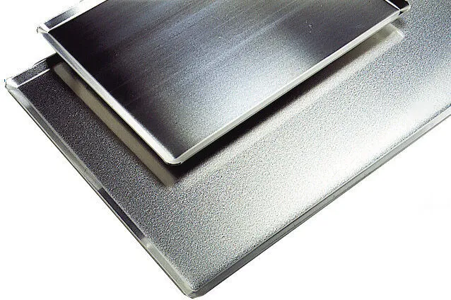 Aluminijasta pekač - 530 x 325 mm